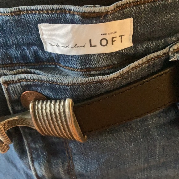 ANN TAYLOR LOFT JEANS - Picture 2 of 7